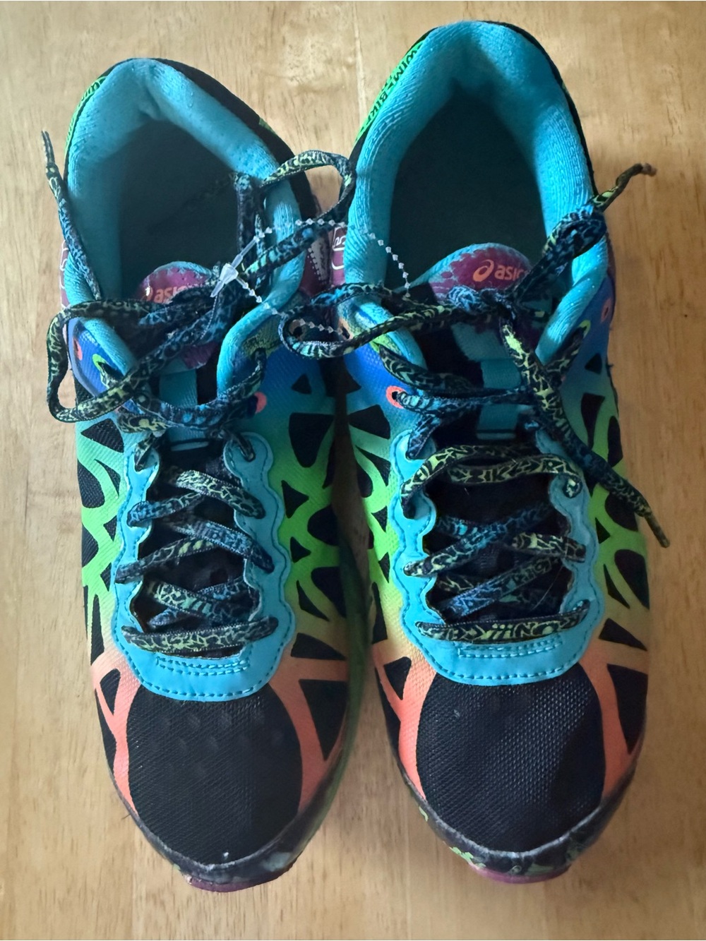 ⭐️NEW⭐️ ASICS Gel Noosa Tri 9 Sneakers